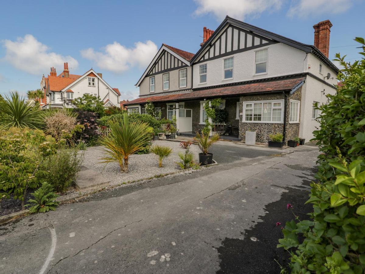 18 Tyn Celyn Apartamento Llandudno Exterior foto